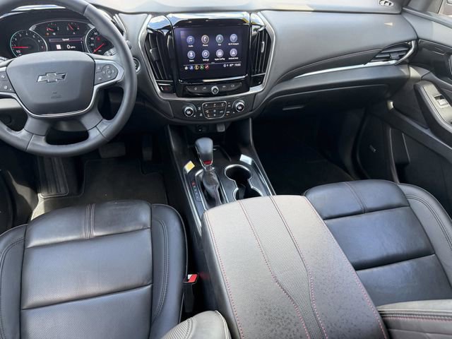 Used 2023 Chevrolet Traverse RS FWD image 18