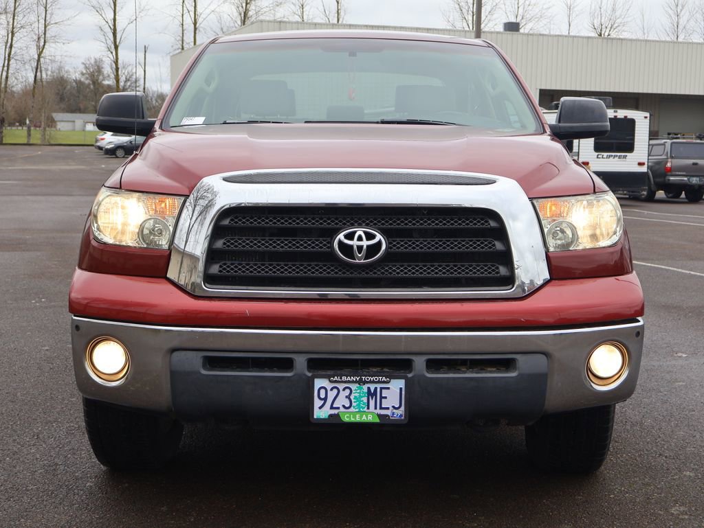 Used 2008 Toyota Tundra 4x4 CrewMax image 12