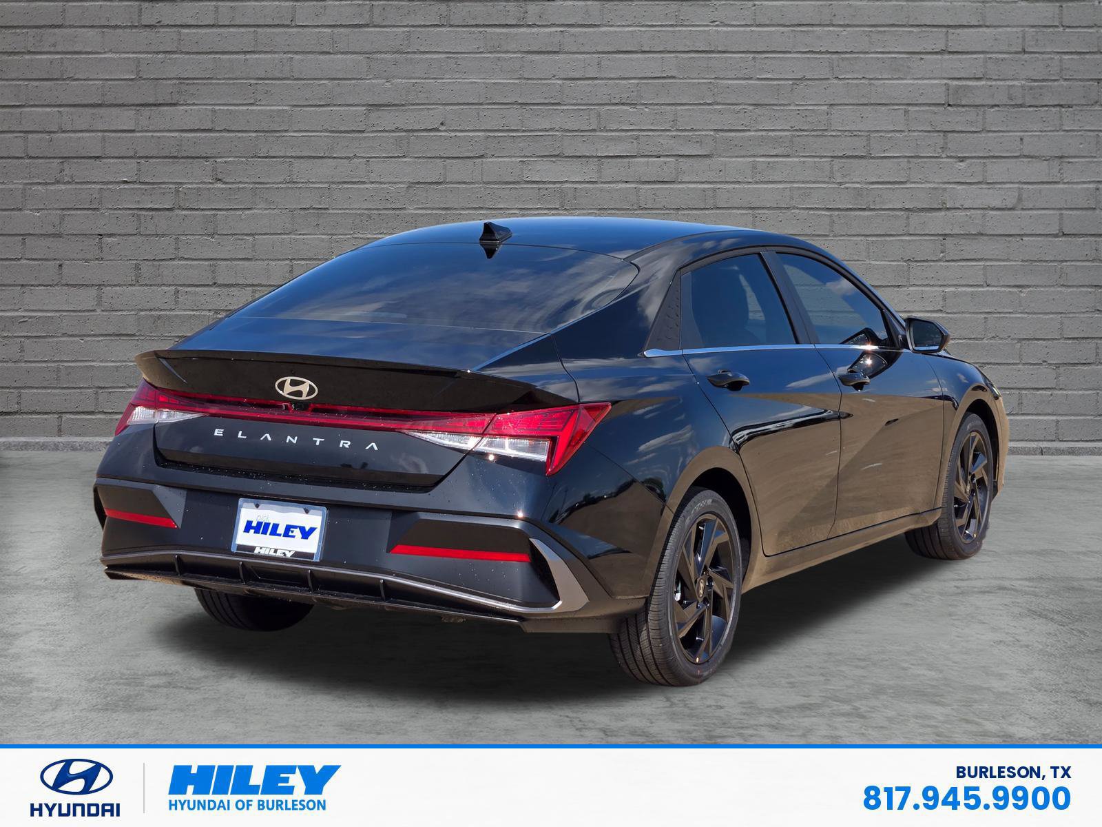 New 2026 Hyundai Elantra SEL Sport Premium FWD image 4