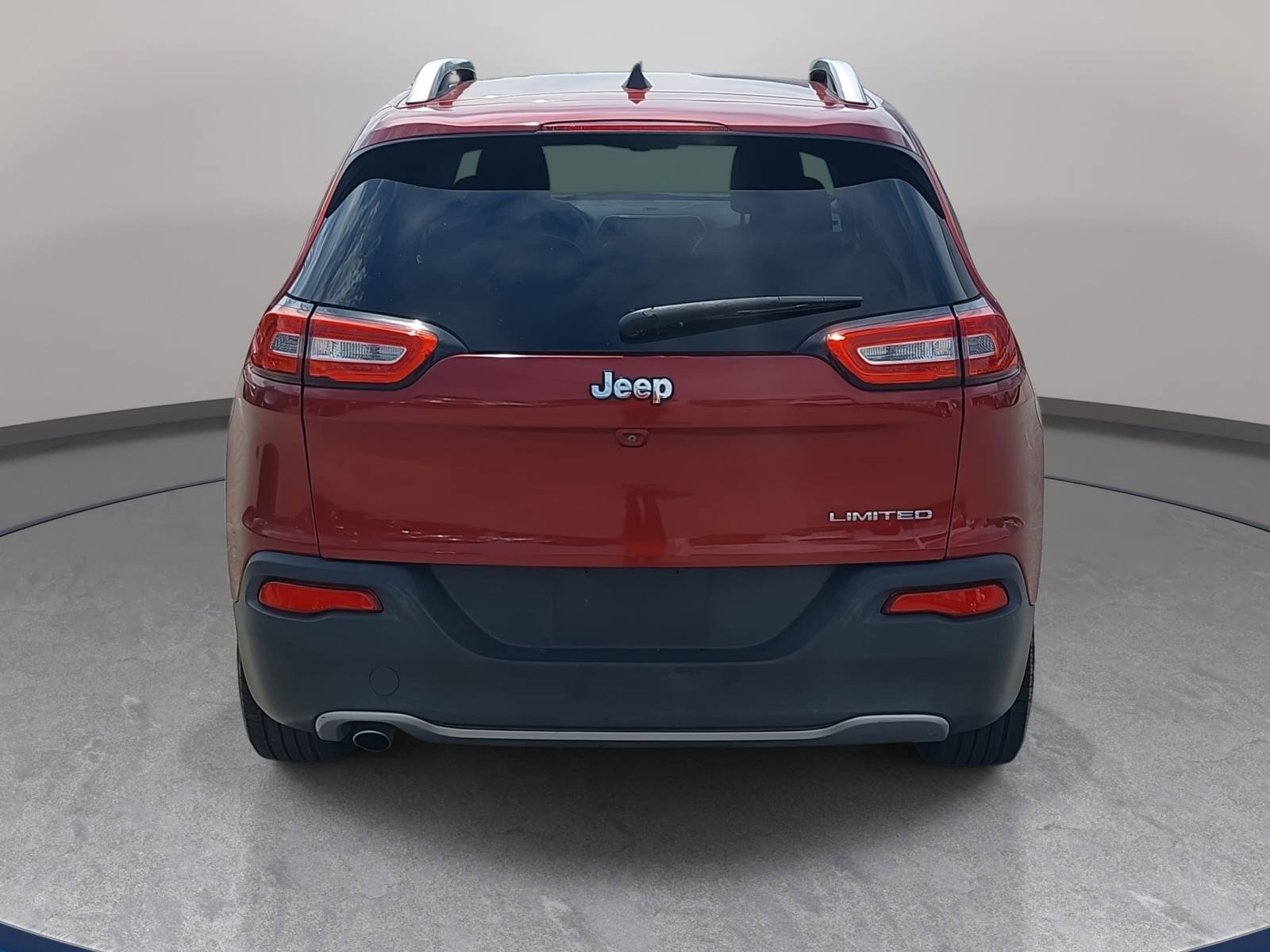 Used 2016 Jeep Cherokee Limited FWD image 6