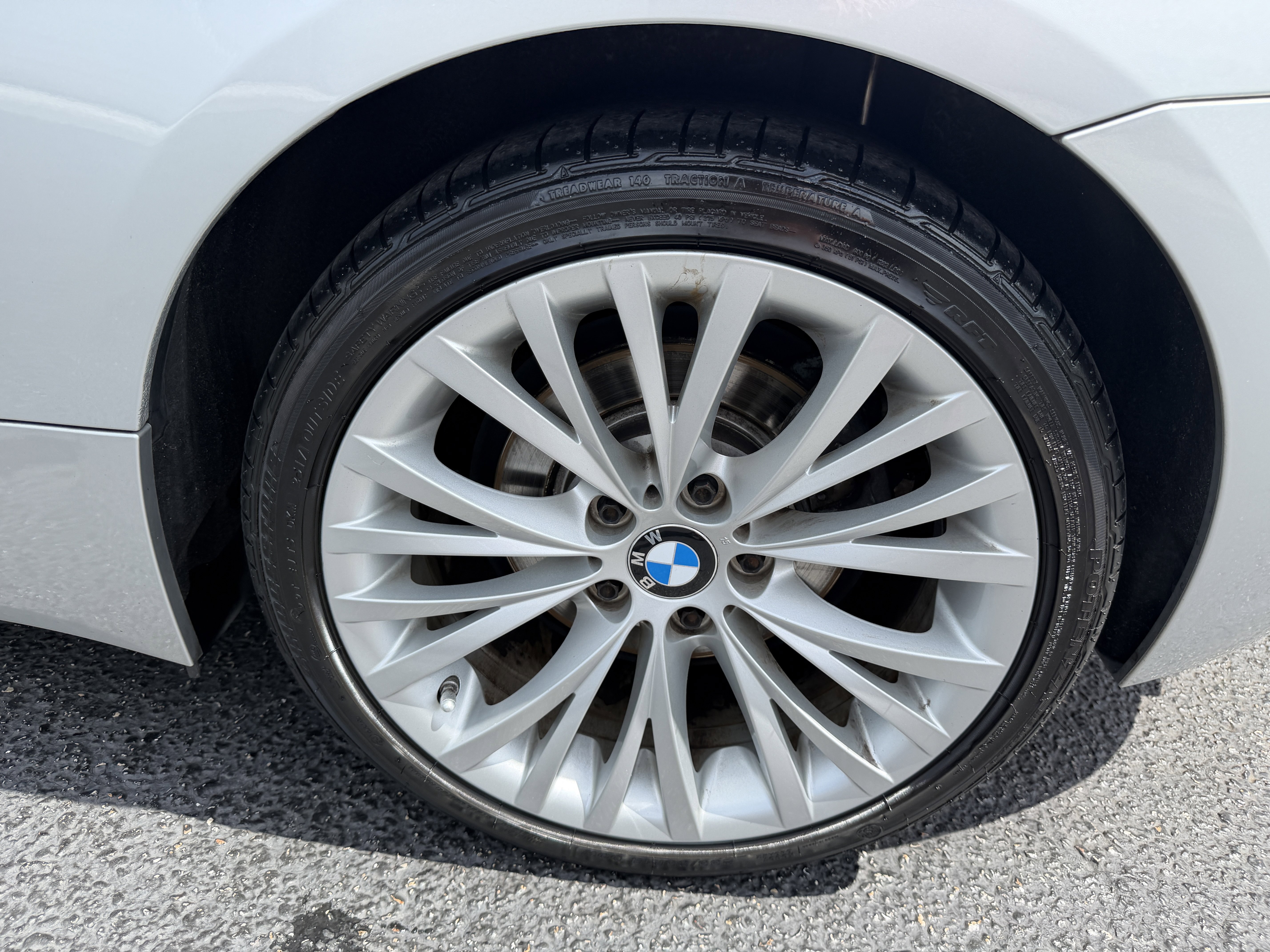 Used 2009 BMW Z4 sDrive35i RWD image 8