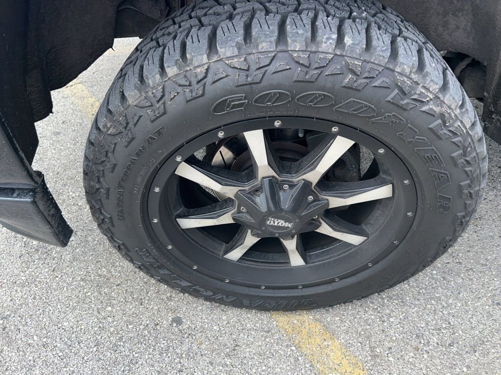 Used 2017 Chevrolet Silverado 1500 LTZ Z71 AWD/4WD image 16