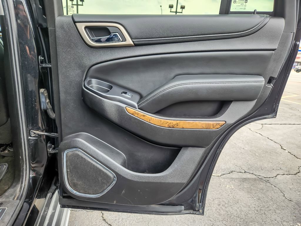 Used 2016 GMC Yukon Denali w/ Open Road Package image 22