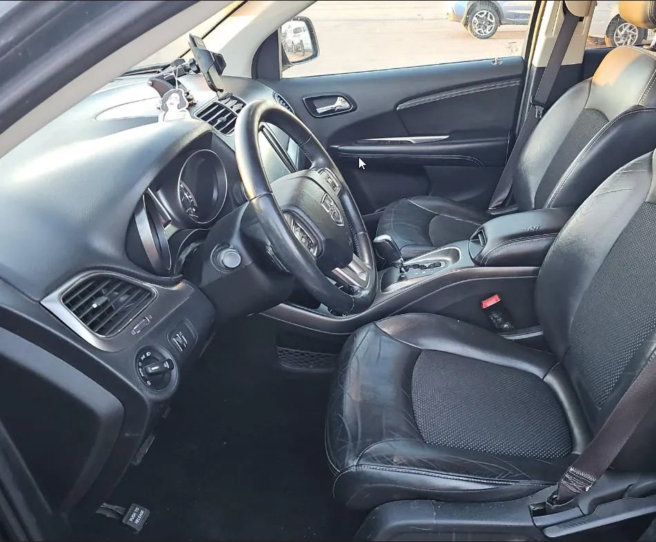 Used 2018 Dodge Journey Crossroad AWD/4WD image 9