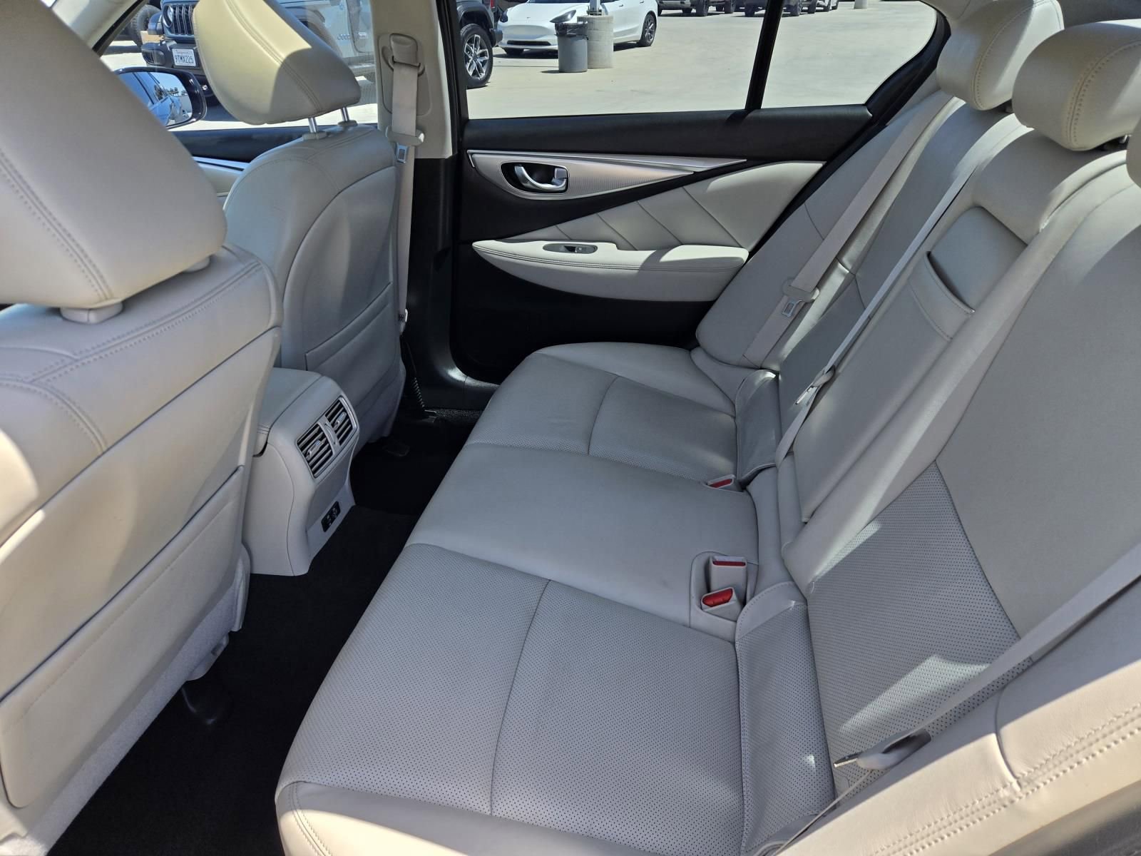 Used 2023 INFINITI Q50 Luxe w/ Cargo Package RWD image 23