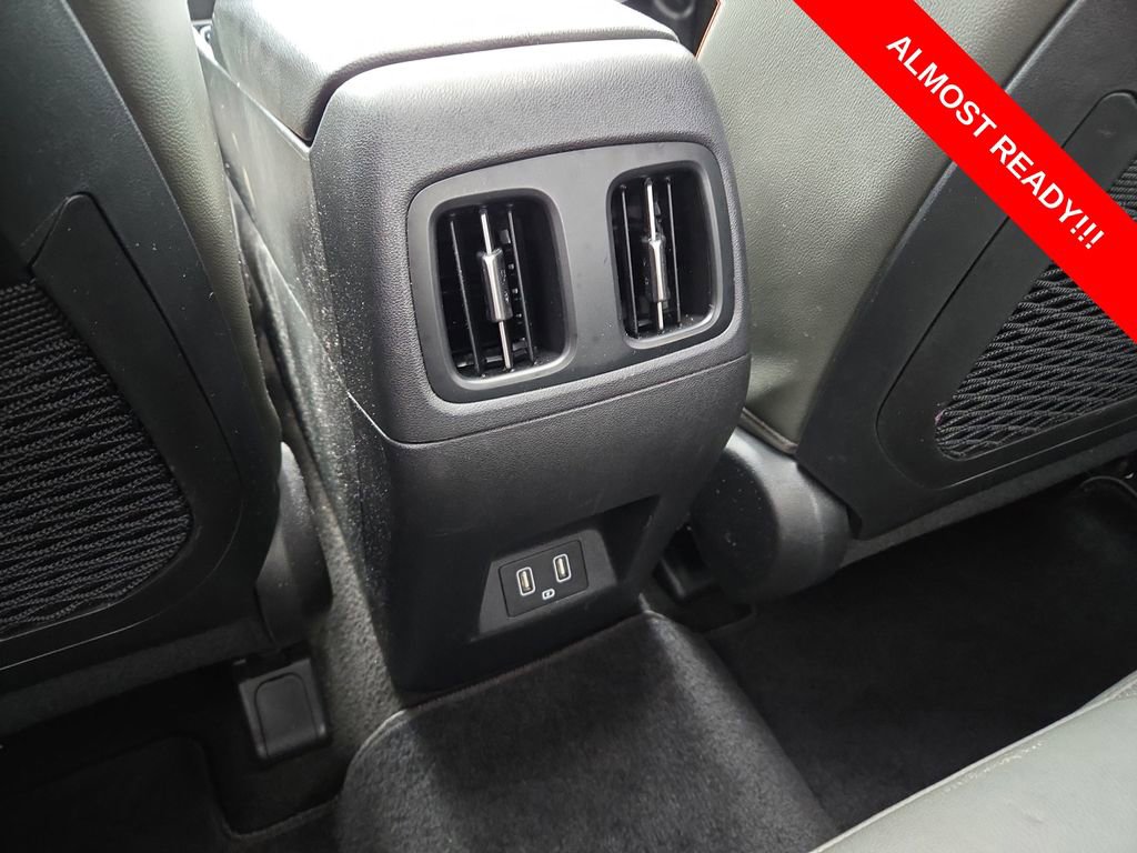 Used 2023 Hyundai Santa Cruz Limited w/ Cargo Package image 12