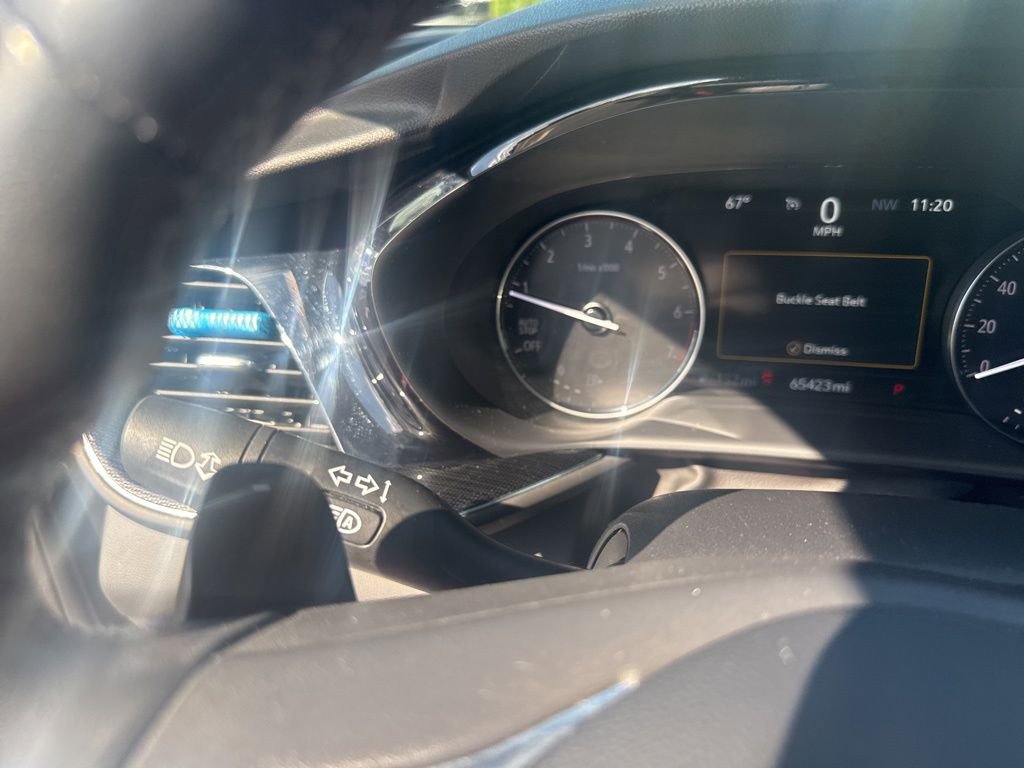 Used 2023 Buick Envision Essence image 29