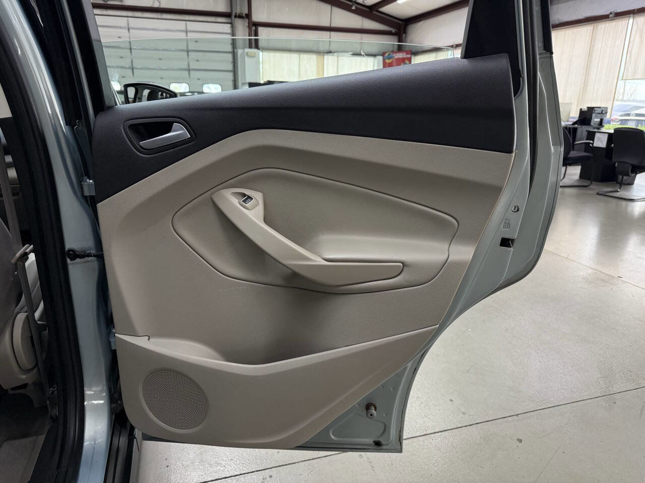 Used 2014 Ford C-MAX SE w/ Equipment Group 203A image 14