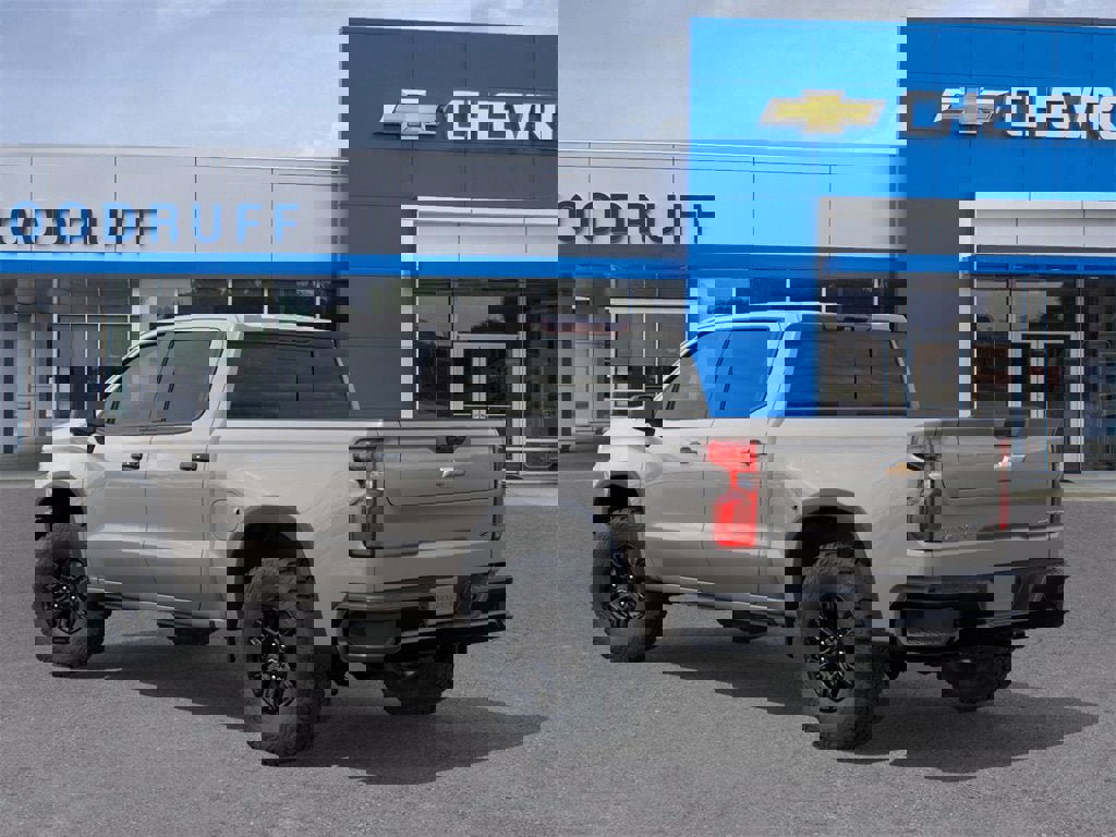 New 2026 Chevrolet Silverado 1500 ZR2 image 3