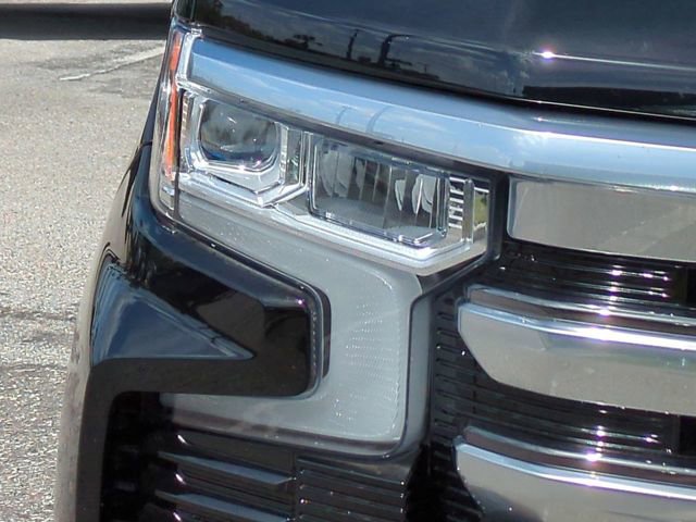 Used 2024 Chevrolet Silverado 1500 High Country image 10