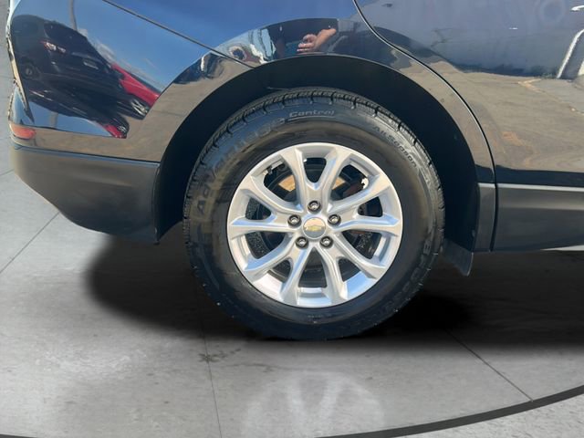 Used 2020 Chevrolet Equinox LS image 29