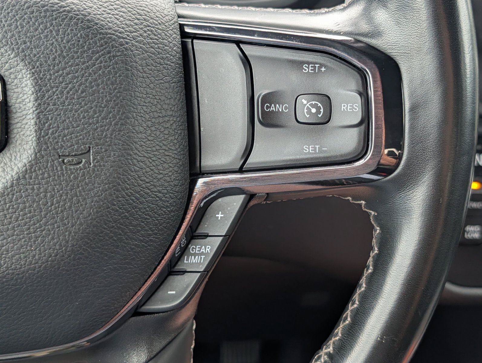 Used 2022 RAM 1500 Limited AWD/4WD image 26