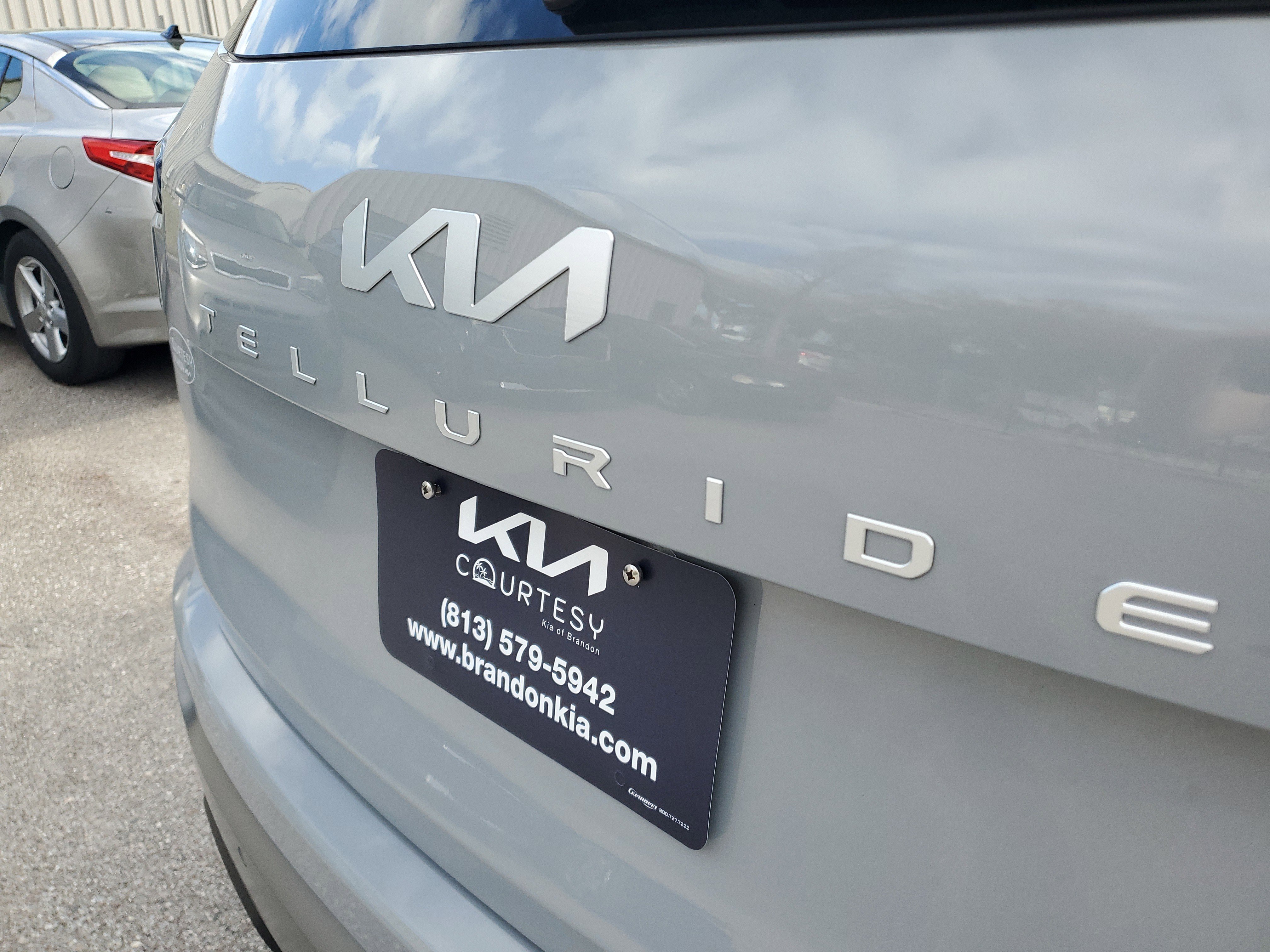 Used 2023 Kia Telluride EX X-Line image 8