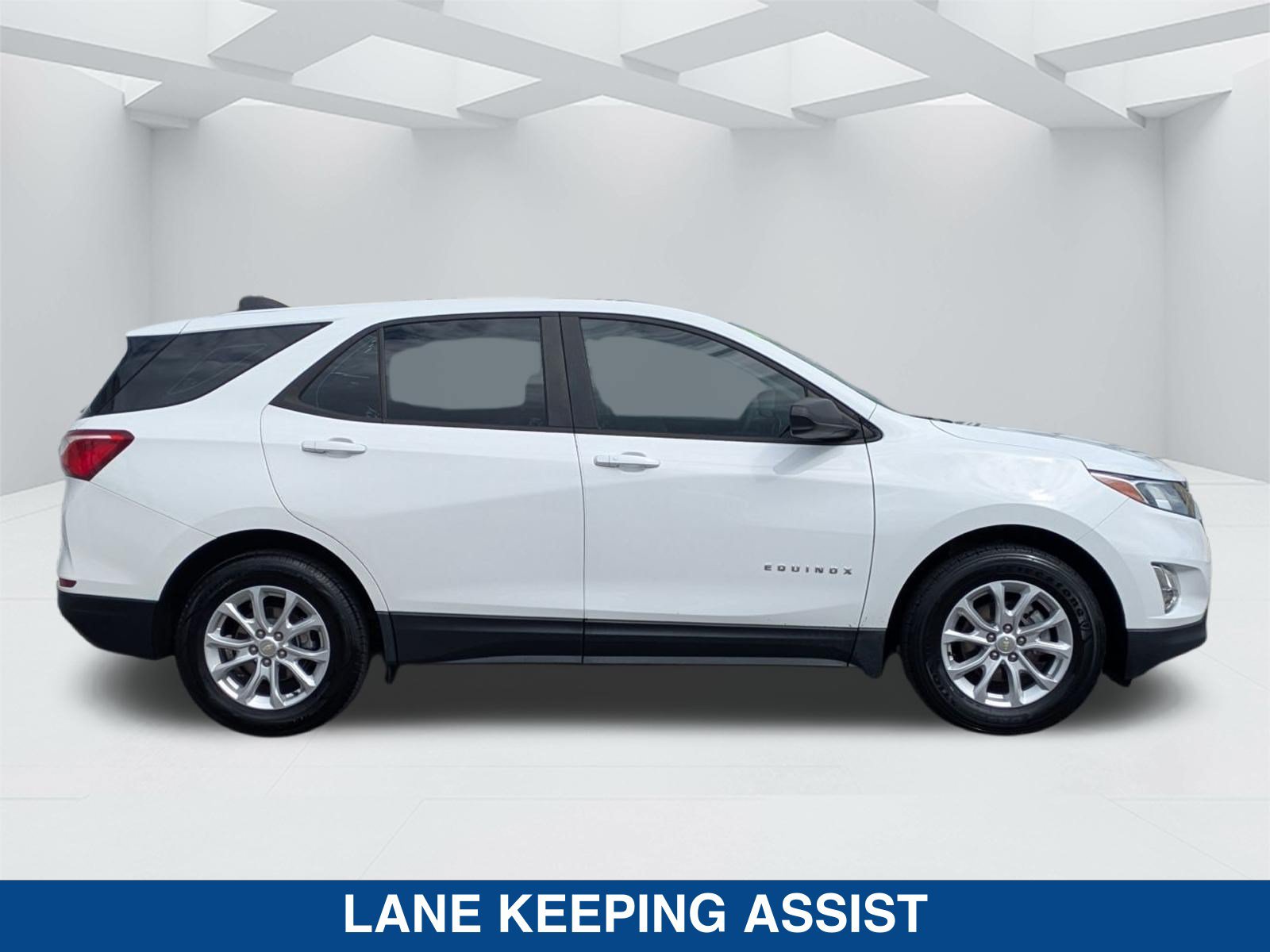 Used 2020 Chevrolet Equinox LS FWD image 4