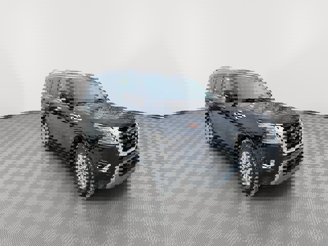 Used 2023 Nissan Armada SV image 2