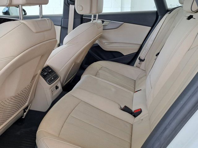 Used 2022 Audi A5 2.0T Premium Plus image 28
