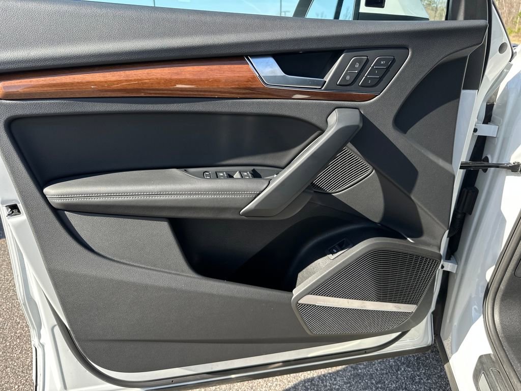 Used 2022 Audi Q5 2.0T Premium Plus image 29