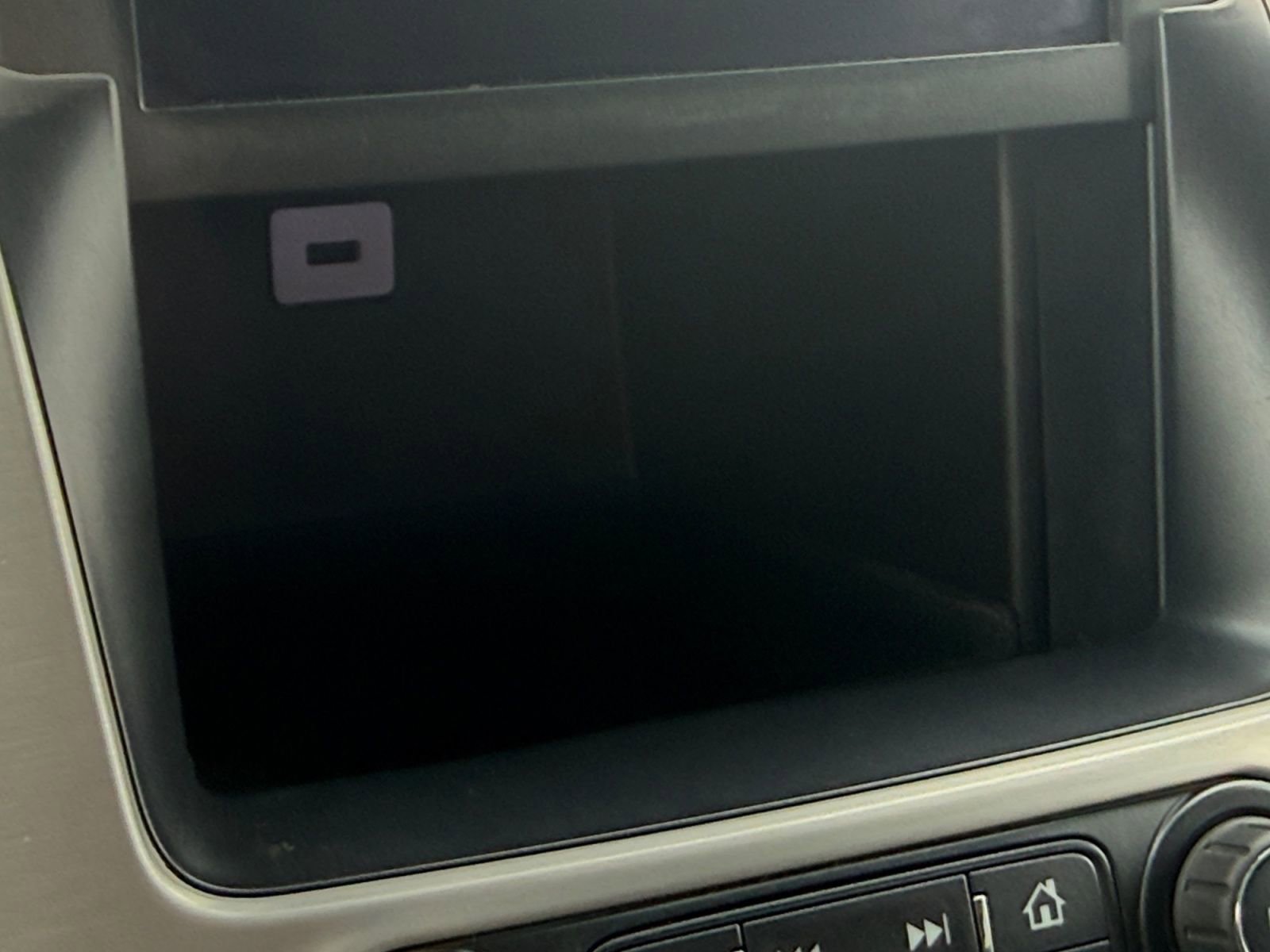 Used 2019 GMC Yukon SLE w/ SLE Value Package image 31