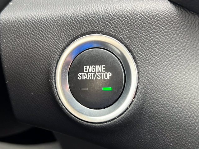 Used 2024 GMC Terrain SLT w/ Elevation Edition AWD/4WD image 32