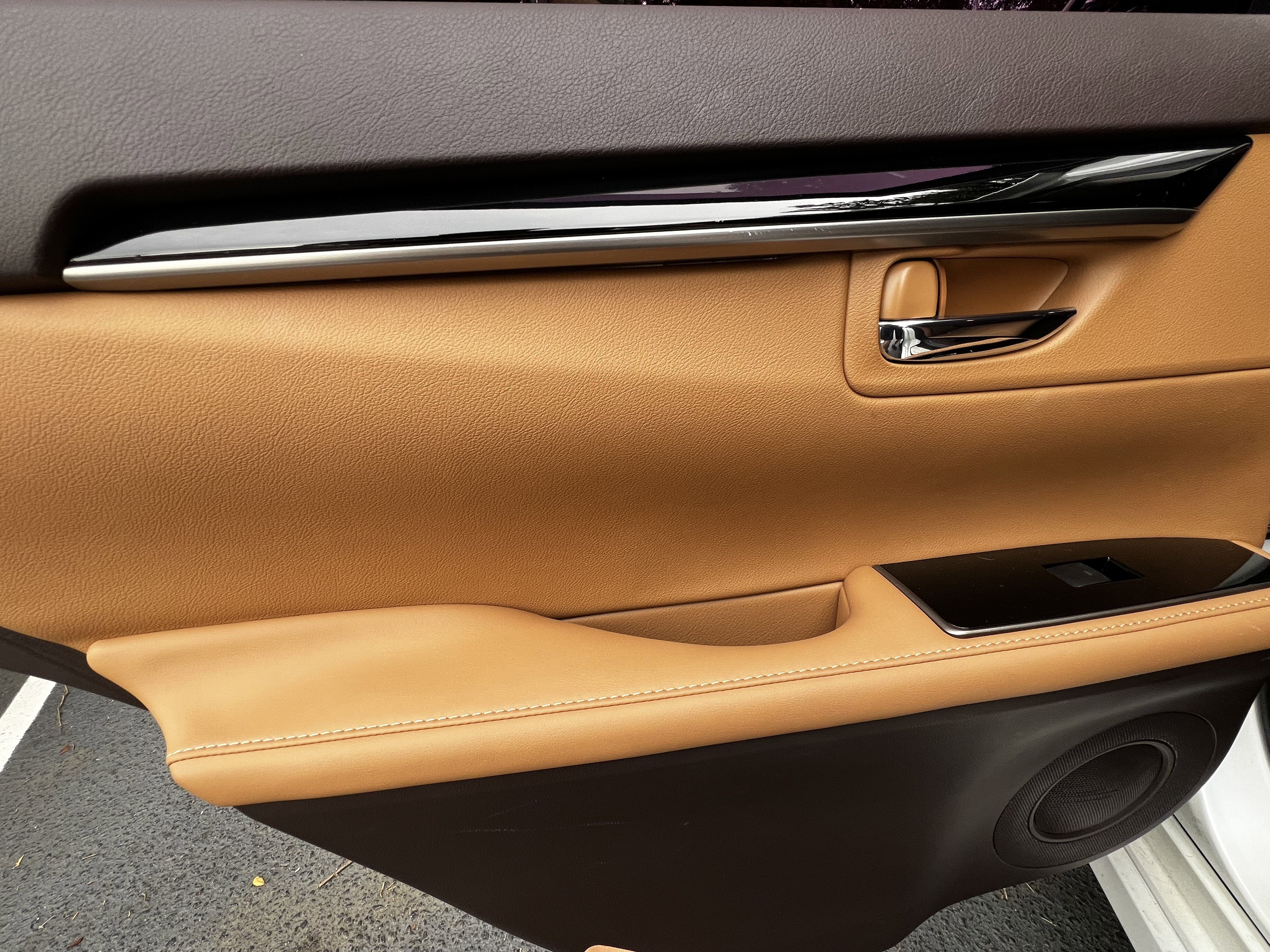 Used 2016 Lexus ES 350 w/ Accessory Package FWD image 30