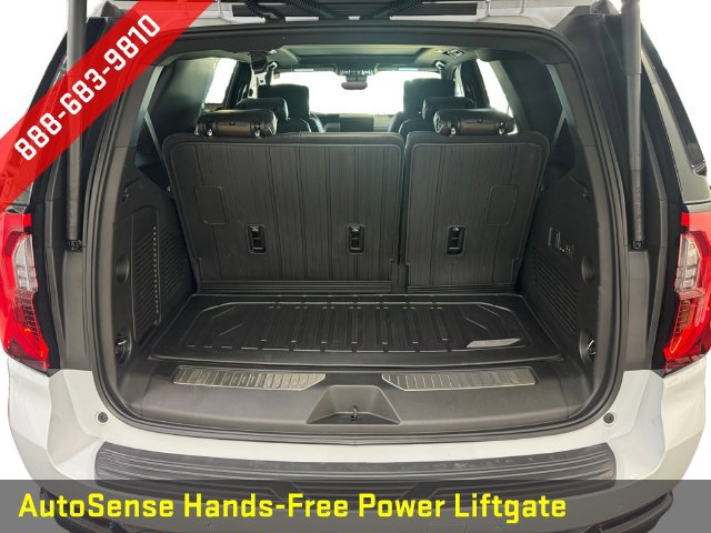 New 2026 GMC Yukon Denali Ultimate w/ LPO, Floor Liner Package AWD/4WD image 14