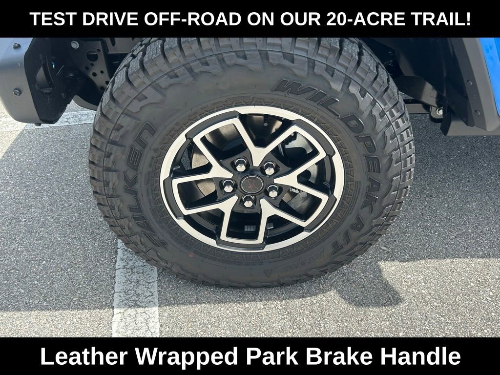 New 2025 Jeep Gladiator Rubicon image 44