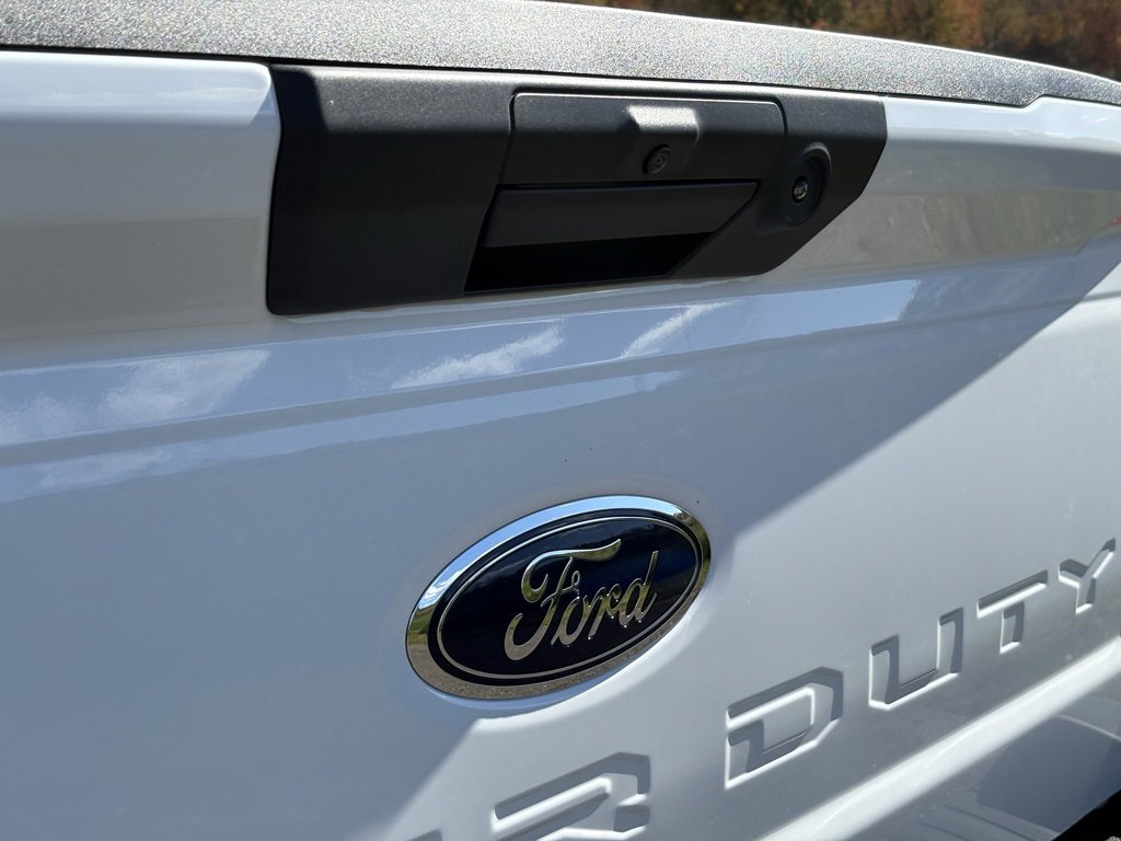New 2026 Ford F350 XLT w/ 360-Degree Camera Package image 13