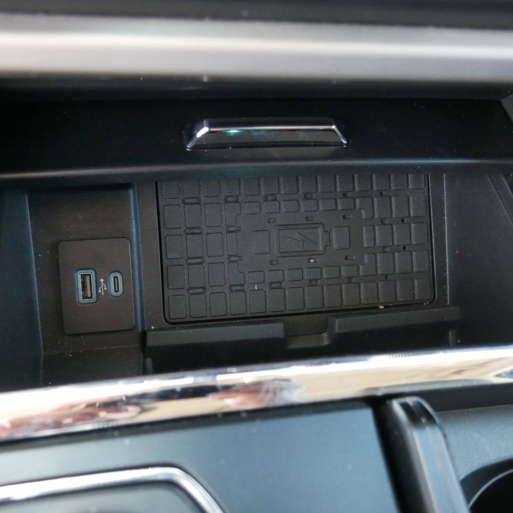 Used 2022 Ford Expedition XLT AWD/4WD image 34