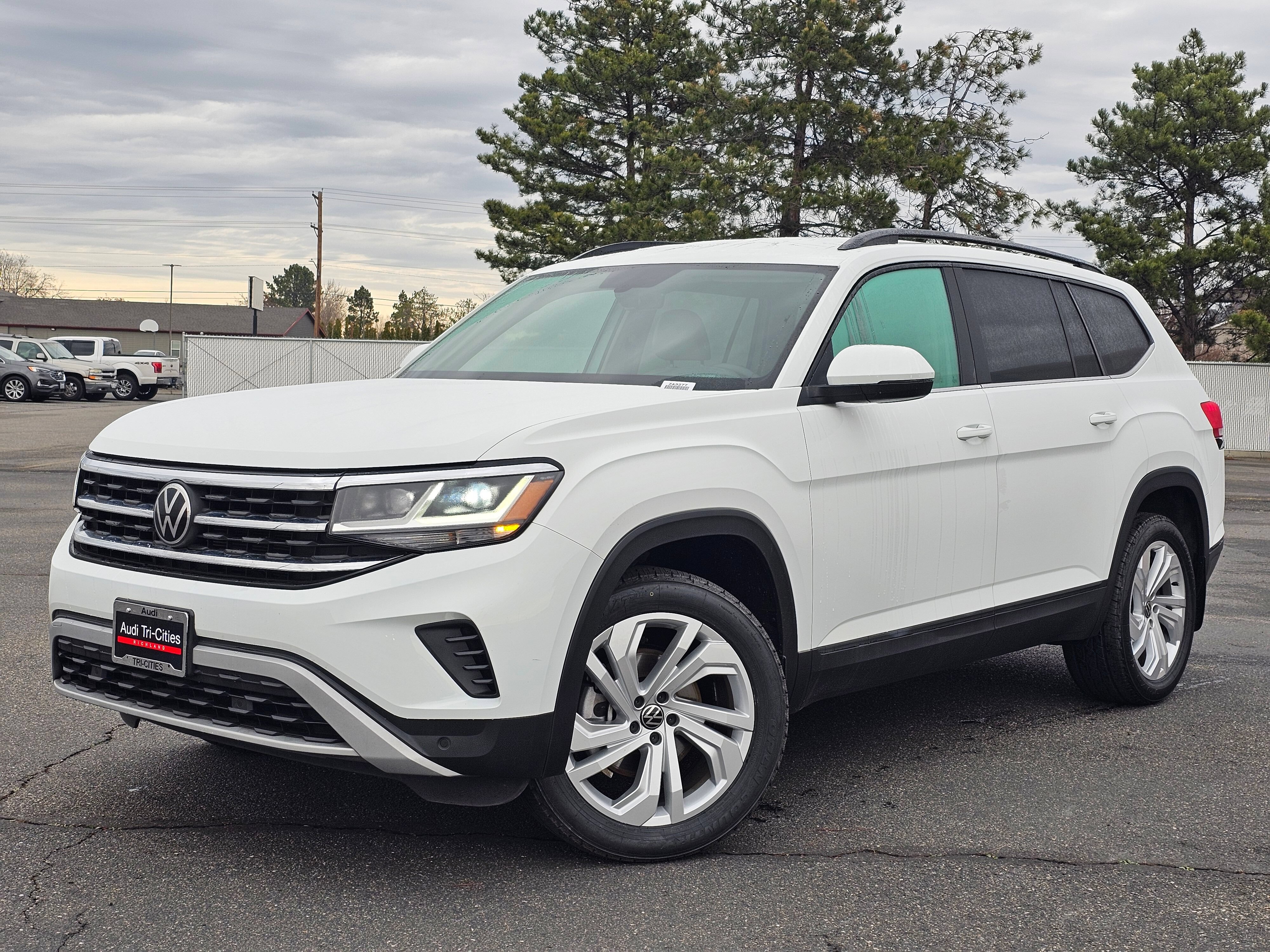 Used 2023 Volkswagen Atlas SE AWD/4WD image 34