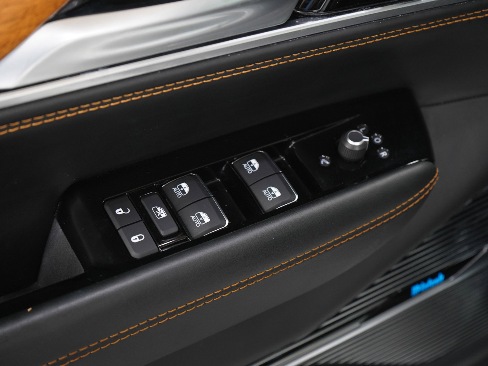 Used 2024 Jeep Grand Wagoneer L Series III image 28