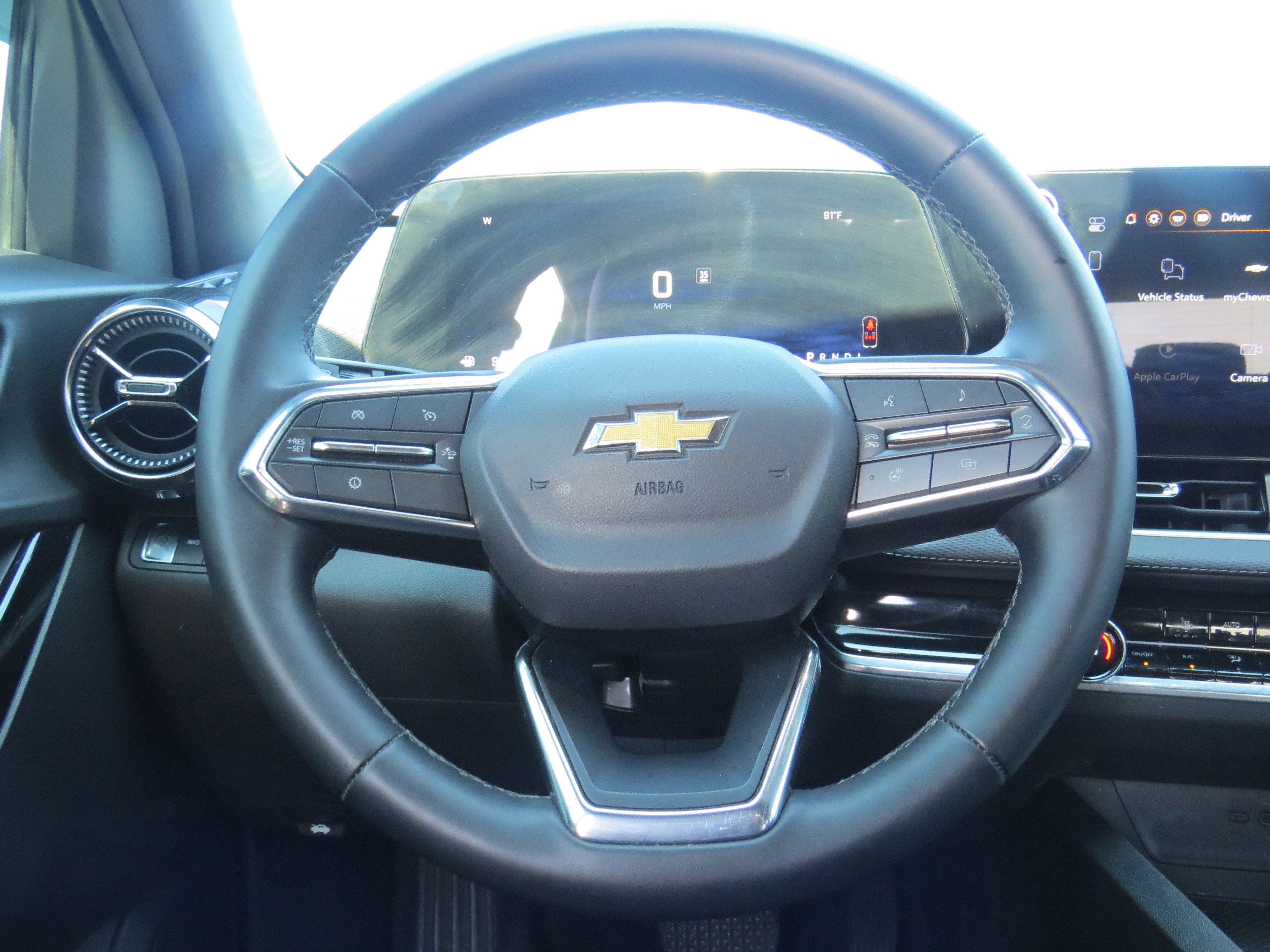 Used 2025 Chevrolet Equinox LT w/ Convenience Package II AWD/4WD image 18