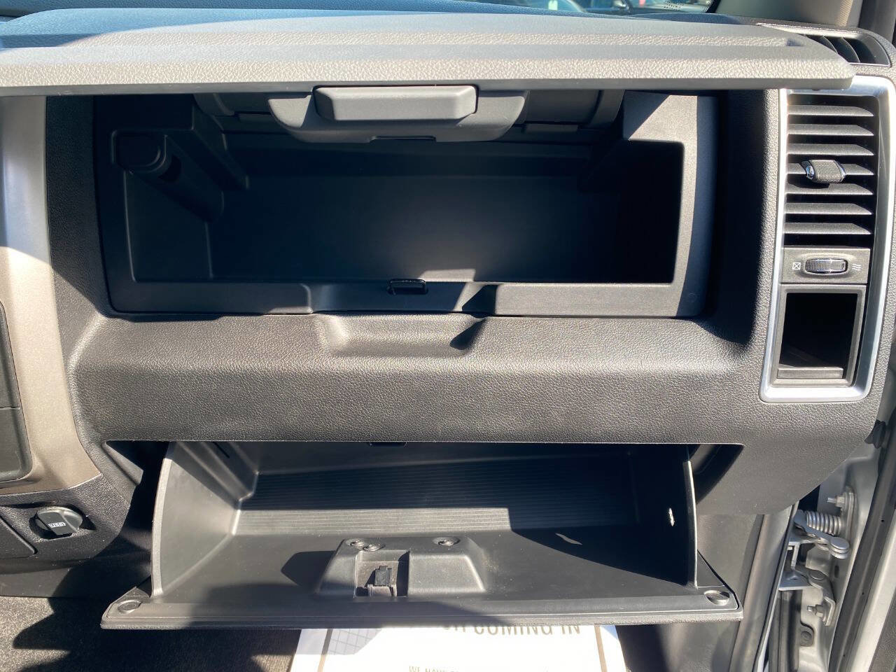 Used 2017 RAM 1500 Classic SLT w/ Trailer & Traction Group image 32