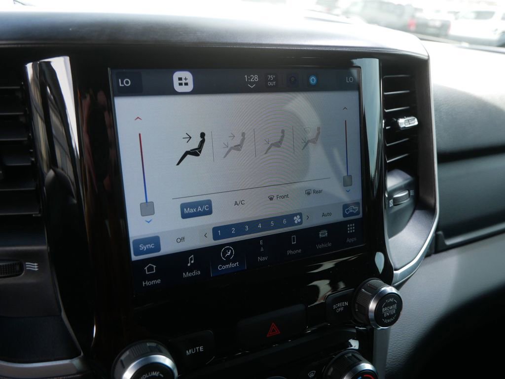 Used 2023 RAM 2500 Big Horn w/ Level 1 Equipment Group image 31