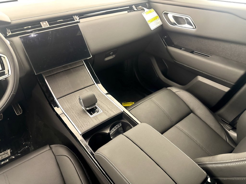 New 2026 Land Rover Range Rover Velar Belgravia AWD/4WD image 23