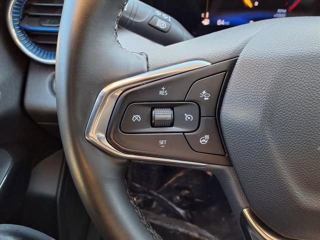 Used 2025 Chevrolet Trax LT w/ LT Convenience Package image 66