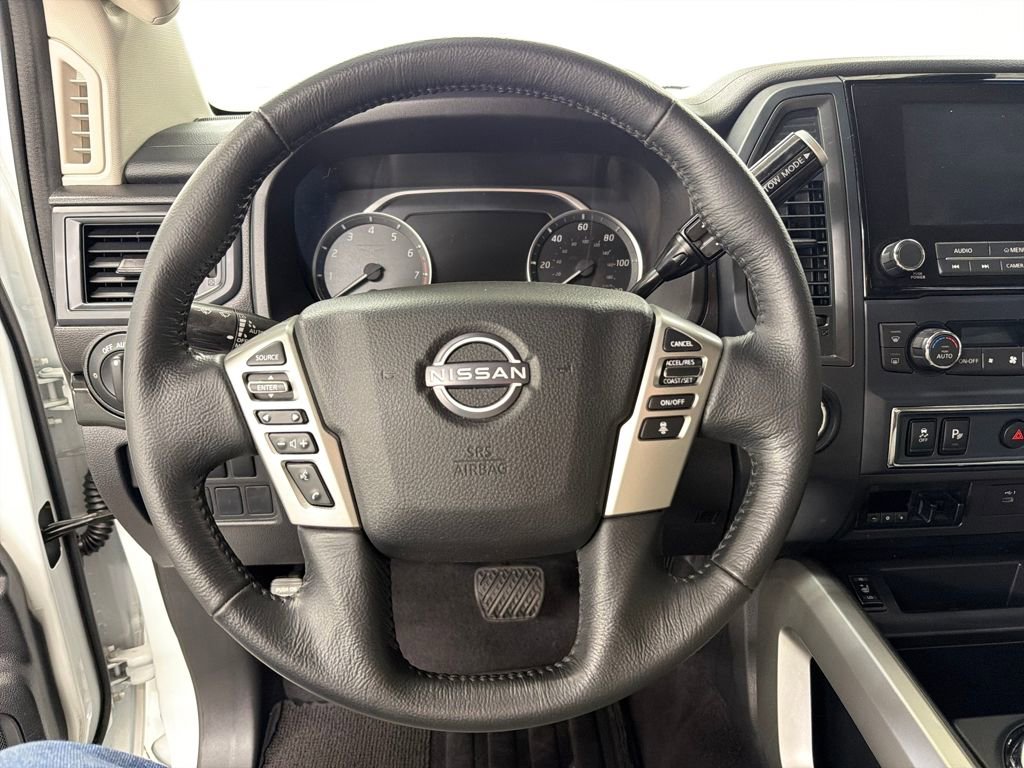 Used 2023 Nissan Titan SV w/ SV Convenience Package RWD image 10