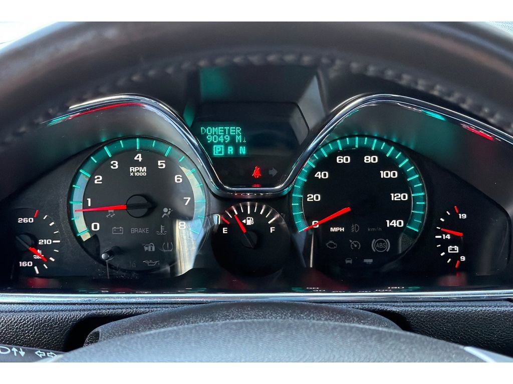 Used 2014 Chevrolet Traverse LT w/ LPO, 'HIT The Road' Package image 27