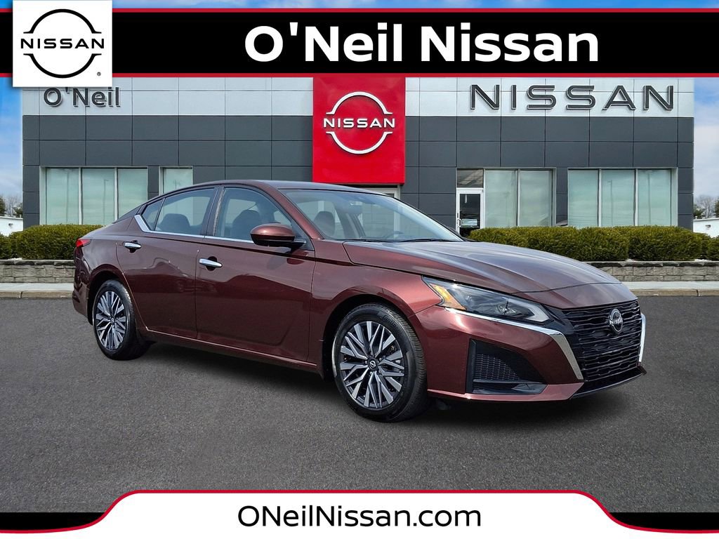 Certified 2023 Nissan Altima 2.5 SV