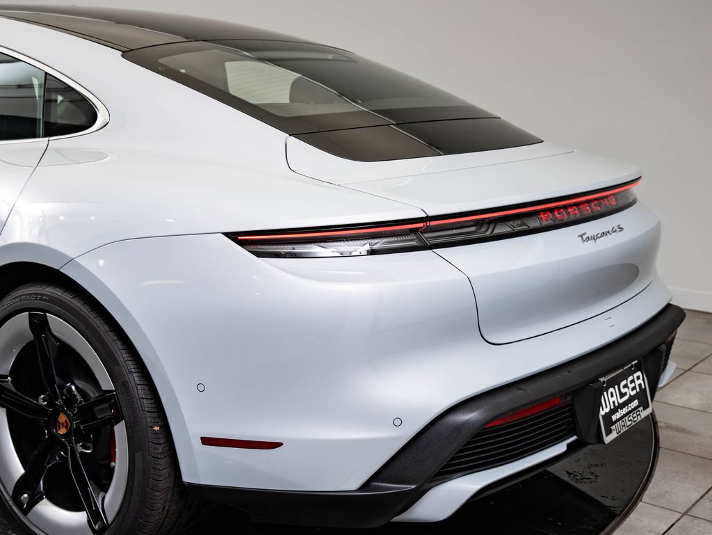 New 2026 Porsche Taycan 4S AWD/4WD image 19