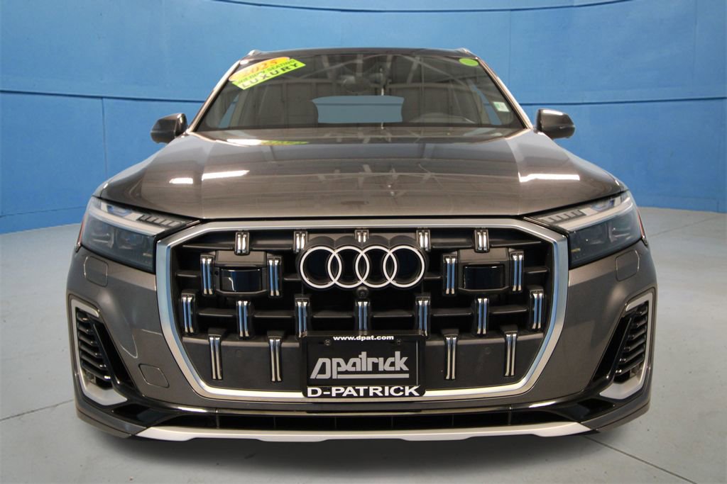 Used 2025 Audi Q7 3.0T Prestige w/ Prestige Package image 31