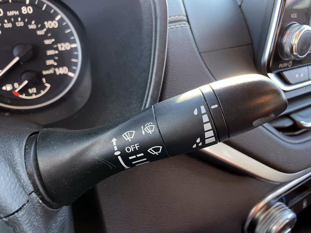 Used 2019 Nissan Altima 2.5 SV image 32