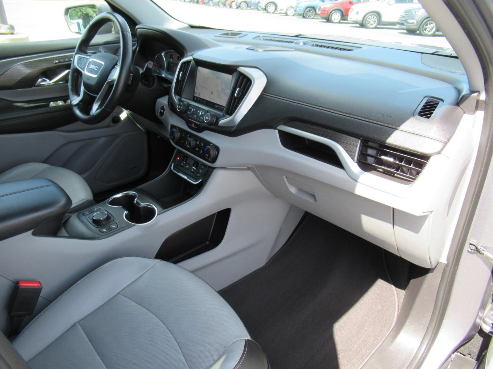 Used 2018 GMC Terrain SLT w/ Preferred Package FWD image 11