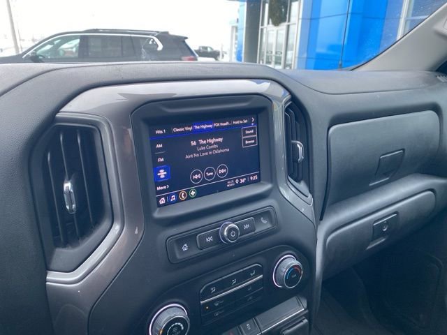 Used 2023 Chevrolet Silverado 1500 Custom image 10