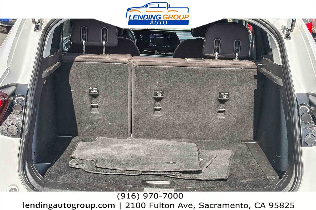 Used 2024 Chevrolet Trax LS FWD image 25