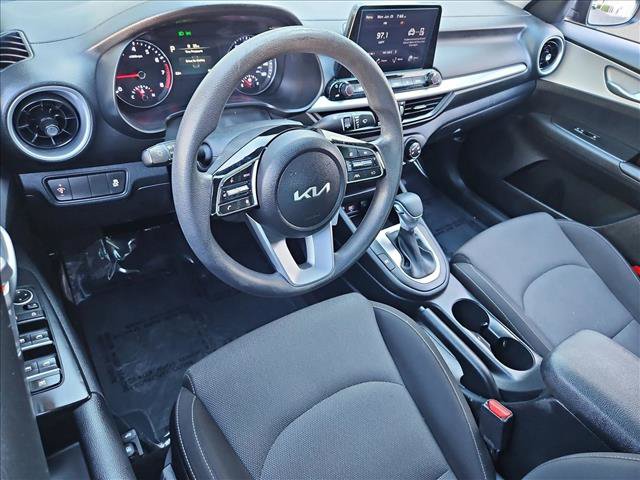 Used 2024 Kia Forte LXS FWD image 10