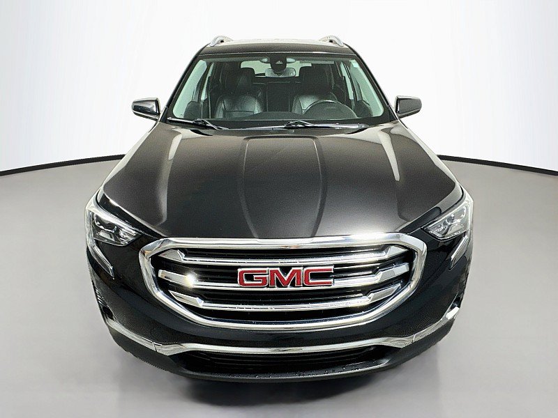 Used 2019 GMC Terrain SLT w/ Preferred Package FWD image 2