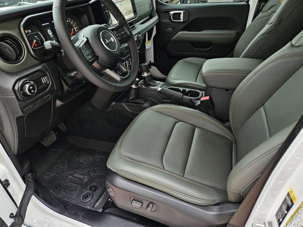 New 2026 Jeep Gladiator Mojave AWD/4WD image 15