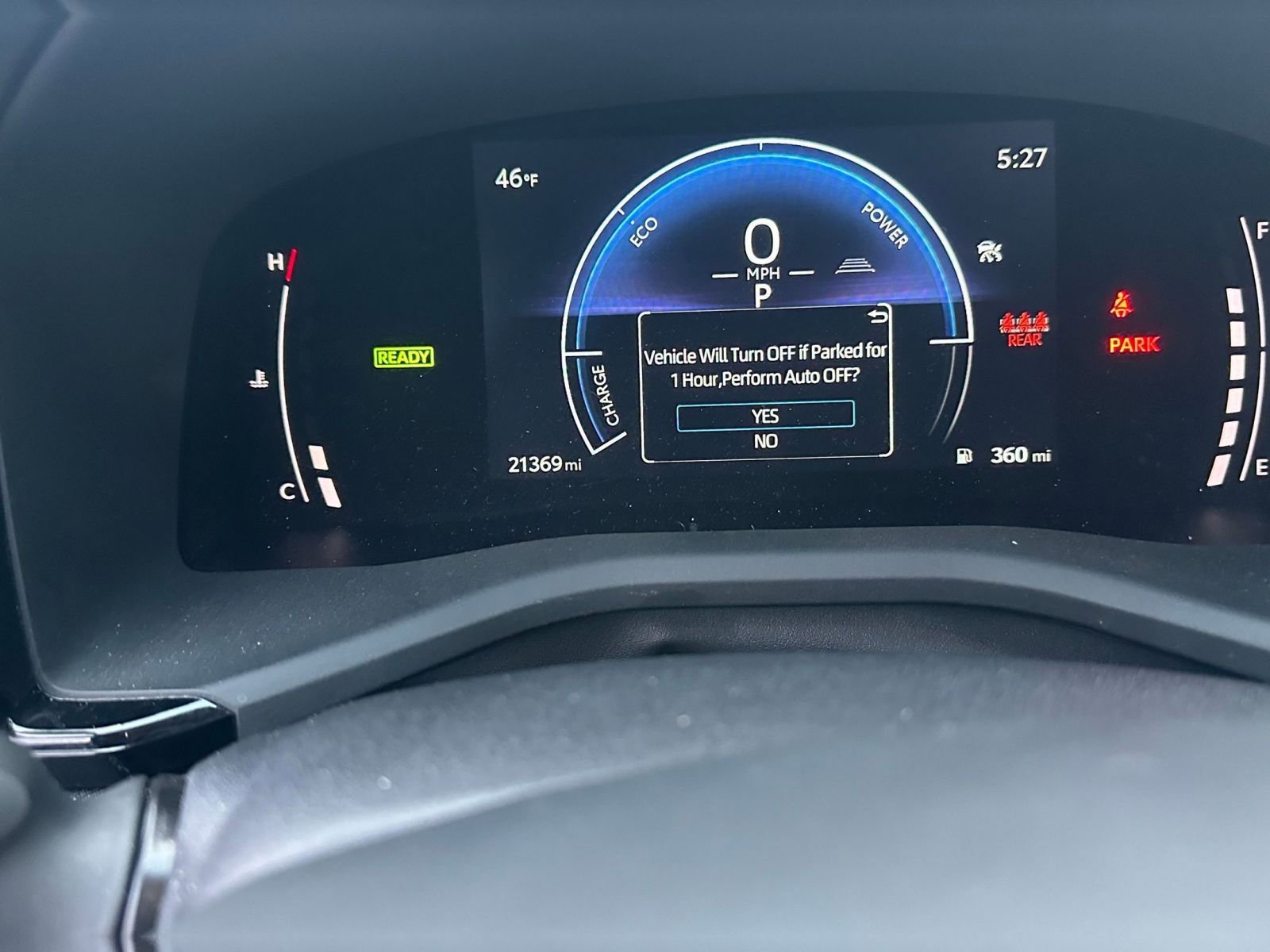 Used 2025 Toyota Camry LE image 39