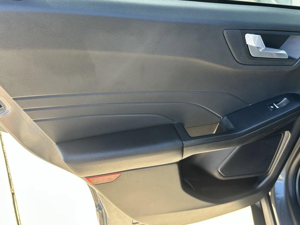 Used 2024 Ford Escape ST-Line image 21
