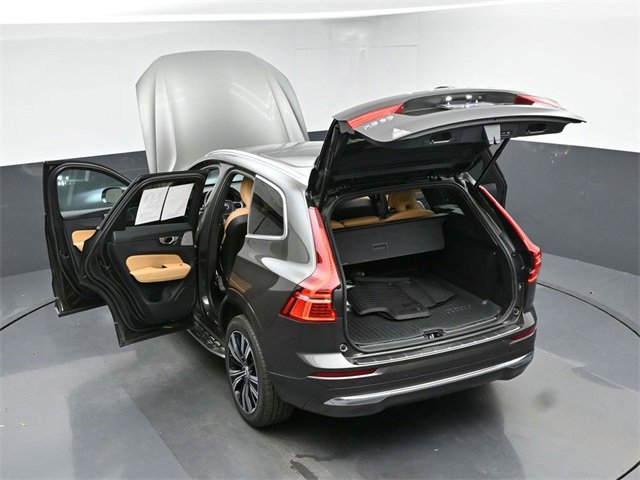 Used 2022 Volvo XC60 B6 Inscription w/ Advanced Package image 51